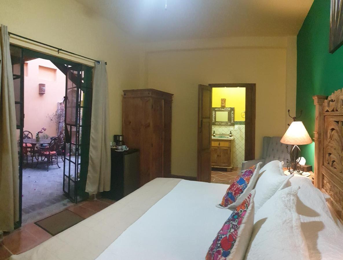 La Casona Chapala Hotel Luaran gambar